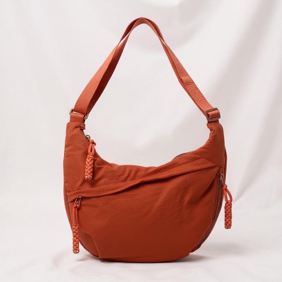 Amari | Everyday Crescent Crossbody Bag