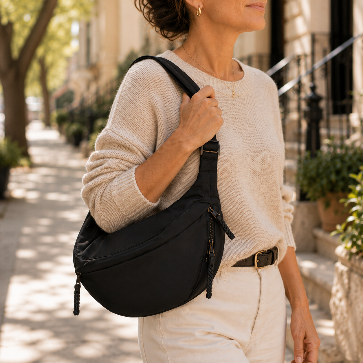 Amari | Everyday Crescent Crossbody Bag