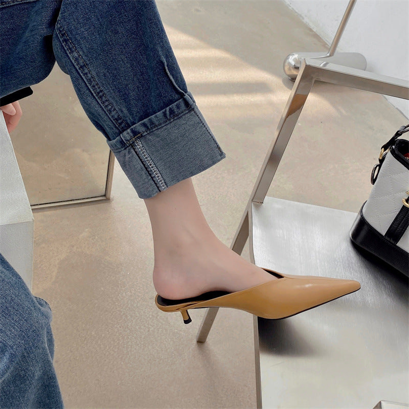 Peya | Pointed-Toe Kitten Heel Mules