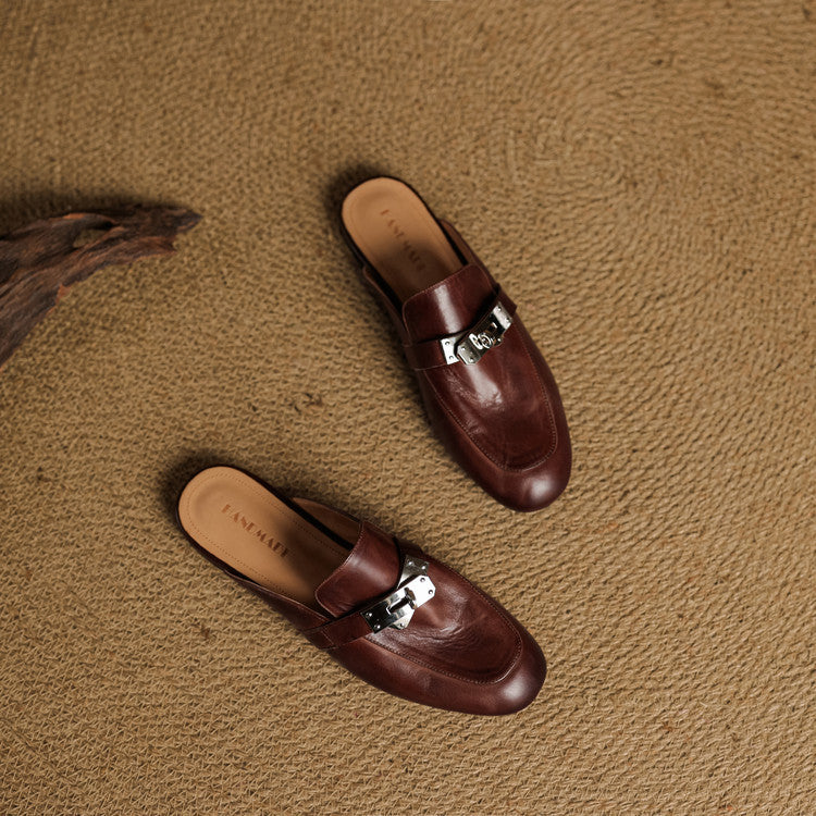Ezra | Classic Lock Accent Mule Loafers