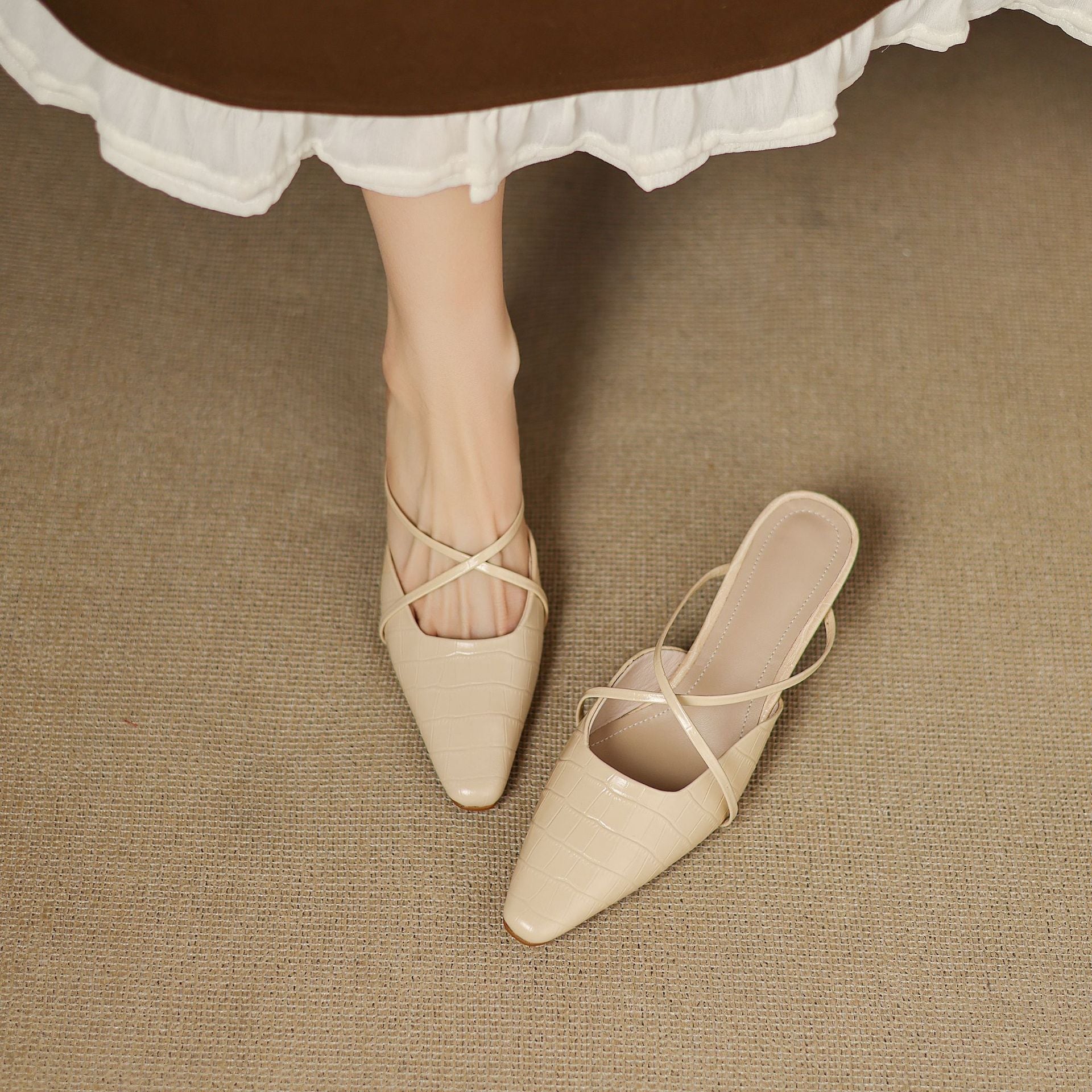 Jane | Cross-Strap Kitten Heel Mules