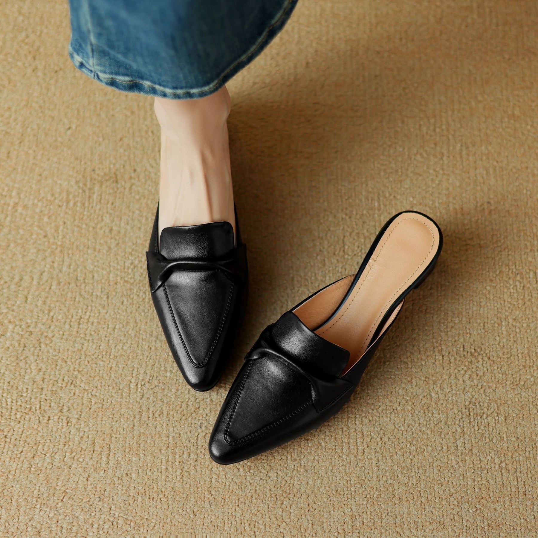 Mei | Elegant Pointed-Toe Mule Heels