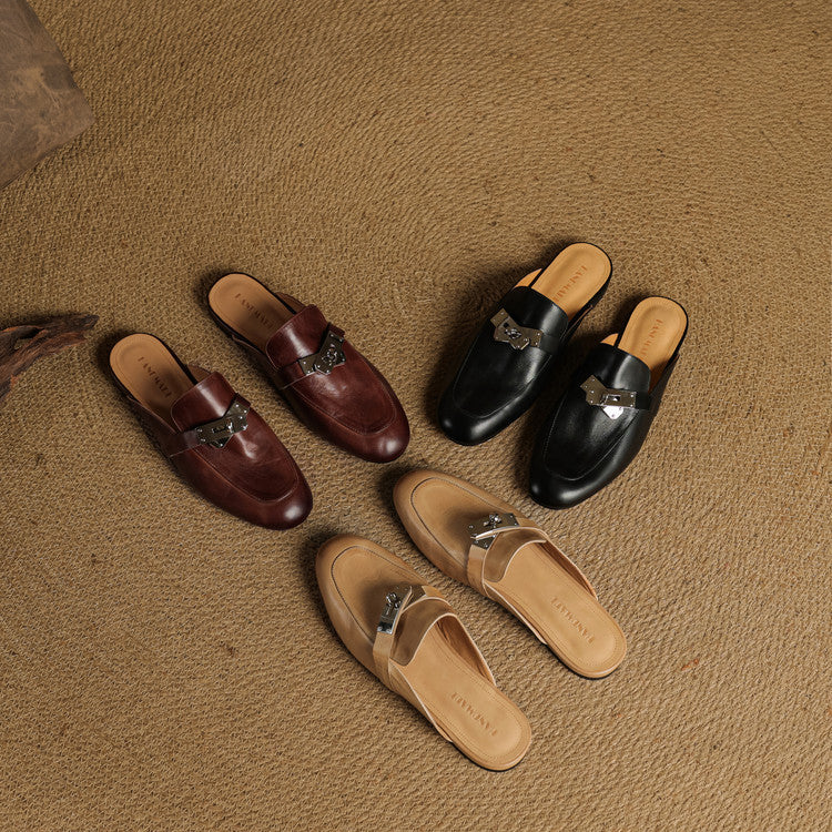 Ezra | Classic Lock Accent Mule Loafers
