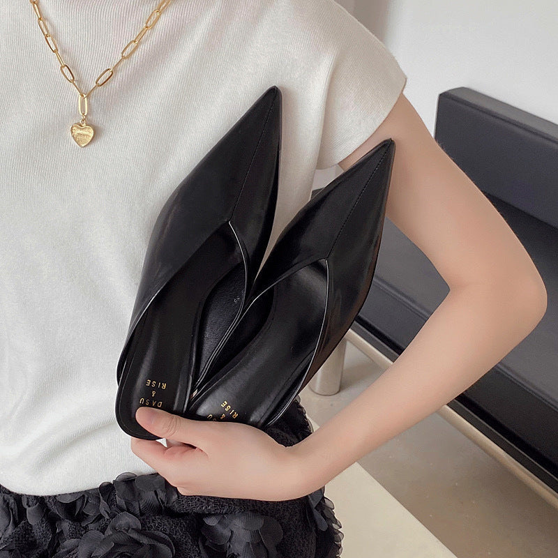 Peya | Pointed-Toe Kitten Heel Mules