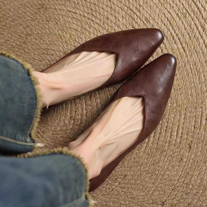Rachel | Pointed-Toe Everyday Flats