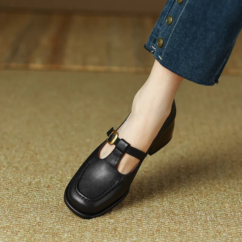 Ysolenne | T-Strap