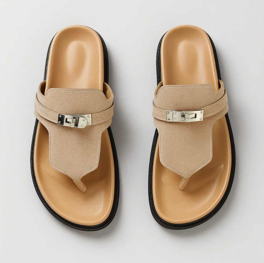 Cassy – Elegant Sandals with Ergonomic Comfort