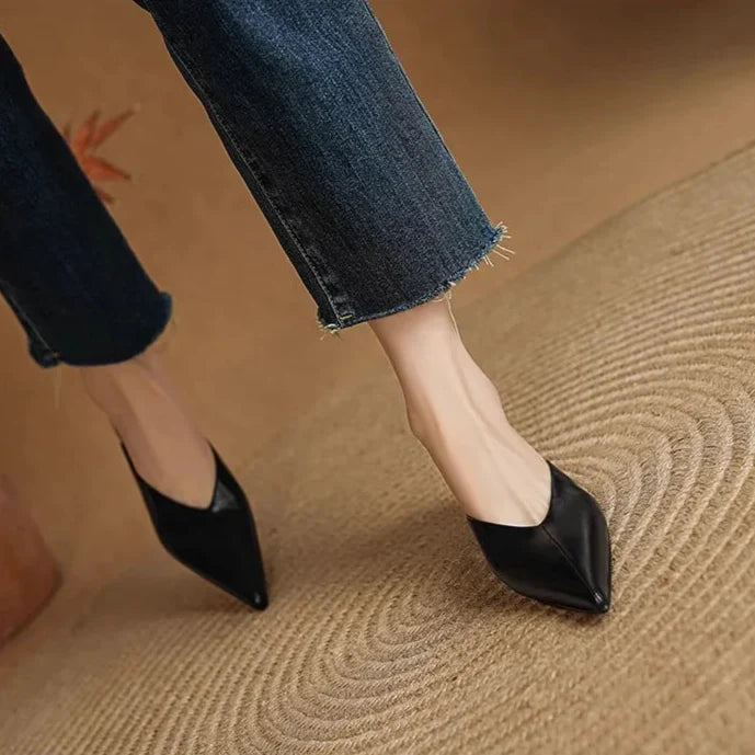 Sofieya | Pointed-Toe Leather Mules